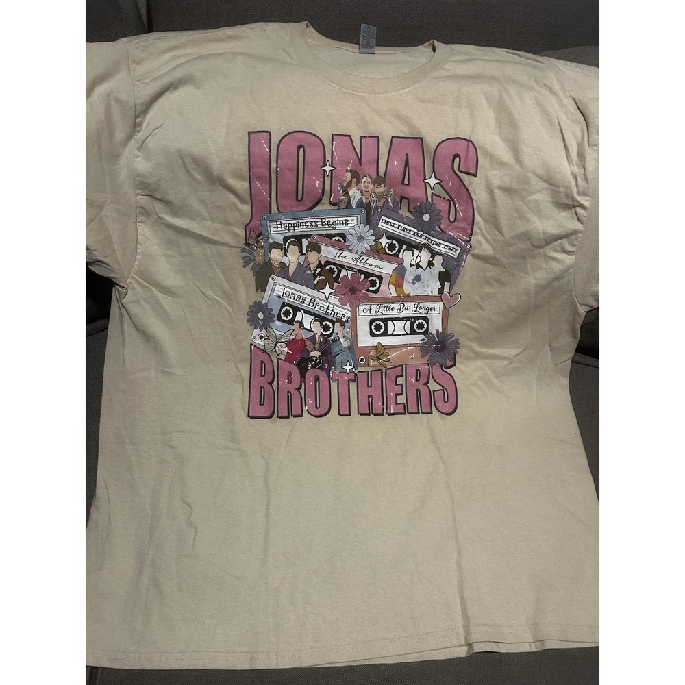 JONAS BROTHERS 2023 FIVE ALBUMS ONE NIGHT CONCERT T-SHIRT UNISEX 2XL